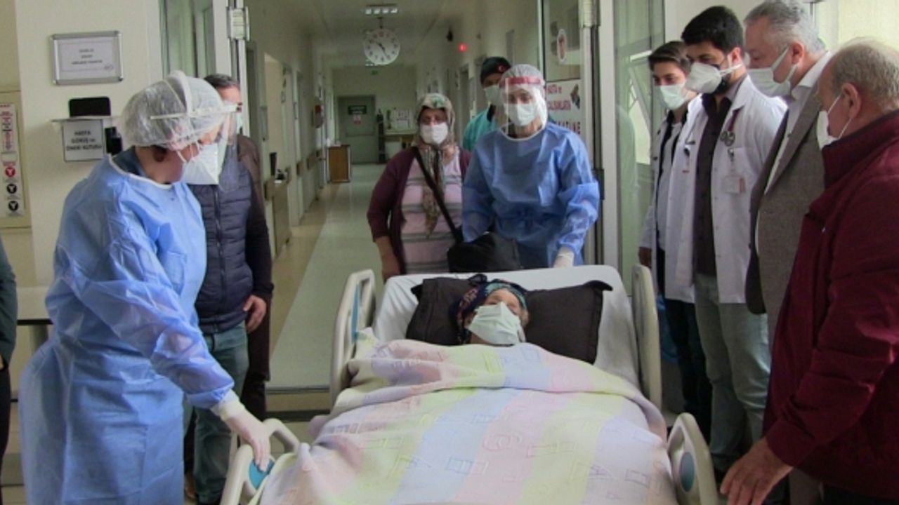 102 Yaşına Rağmen Koronavirüsü Yendi