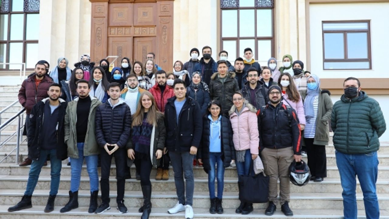 Denizli’de Gençlik Meclisi'nden Örnek Davranış