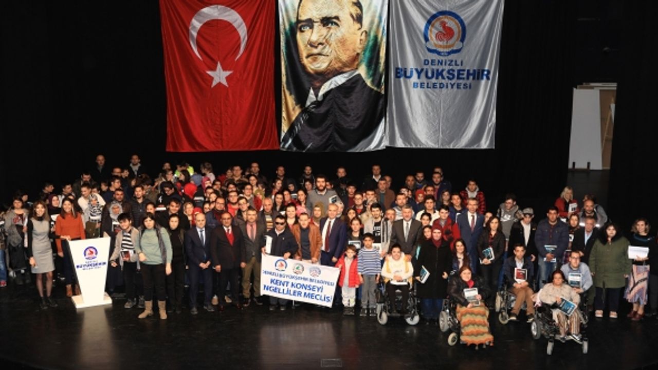 Büyükşehir Görme Engelli Bireylere Işık Olmaya Devam Ediyor