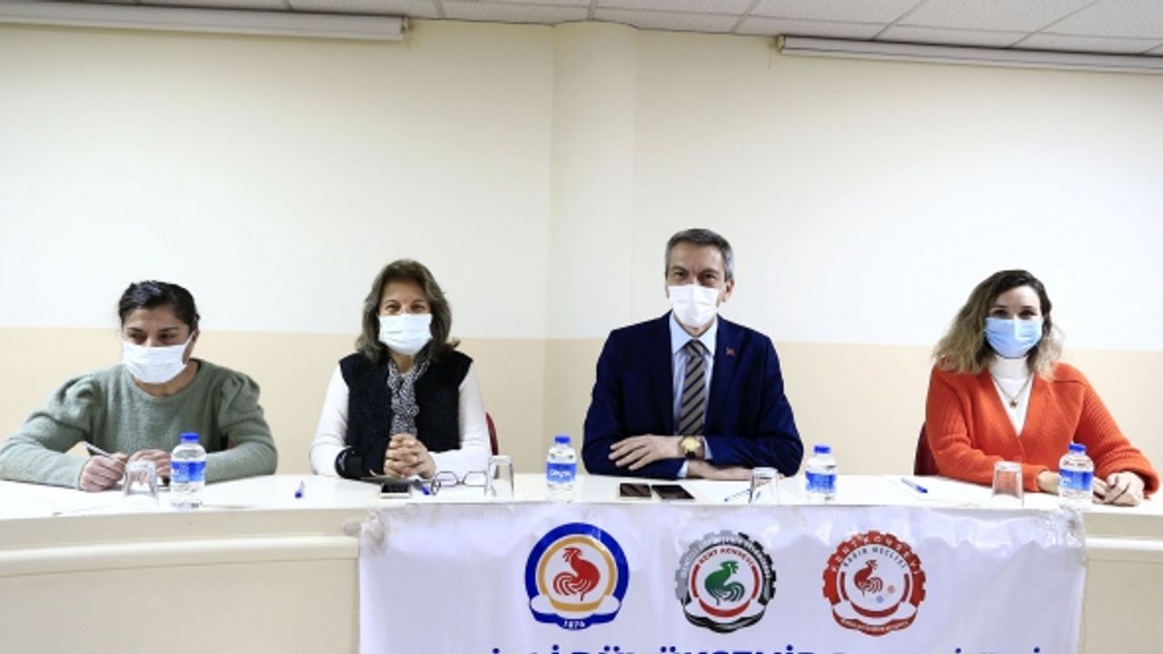 El Emeği Pazarı Yeni Başkanını Seçti