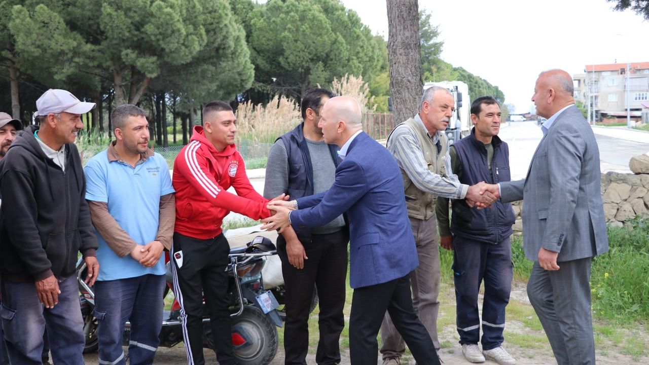 Sarayköy’de Başkan Özbaş Ekip Arkadaşlarıyla Bayramlaştı