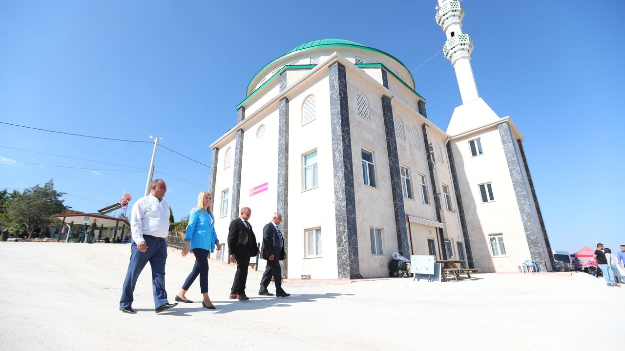 Altındere Gündoğdu Camii İbadete Açıldı