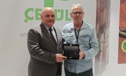 Buldan Belediye Başkanı Mustafa Şevik Ödülünü Aldı