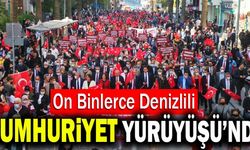 On Binler Atatürk’ün Yolunda Cumhuriyet Yürüyüşü'nde Buluştu