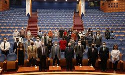 Rektör Kutluhan Özel Öğrencilerle Bir Araya Geldi
