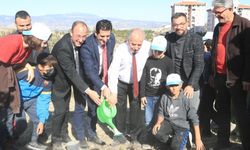 Pamukkale Belediyesinden Aktepe Mahallesine Park ve Ağaçlandırma Projesi