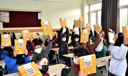 Denizli’de Öğrencilere 224 Bin Yardımcı Kitap Dağıtılma Başlandı