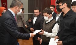 Denizli’de Dereceye Giren İmam Hatip Öğrencileri Ödüllendirildi