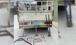 Denizli’de Su Motoru ve Kabloları Çalan Hırsızlar Yarı Yolda Yakalandı