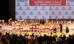 Büyükşehir’den Muhteşem Bale Ve Zumba Kids Gecesi