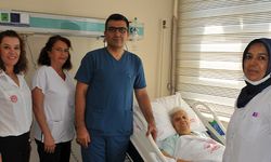 Denizl’de 74 Yaşındaki Kadın Laporoskopik Ameliyatıyla Sağlığına Kavuştu