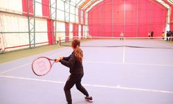 Merkezefendi Tenis Turnuvasına Ev Sahipliği Yaptı