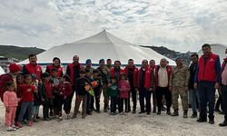 Denizli MHP Deprem Bölgesine Çıkarma Yaptı
