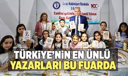 Türkiye’nin En Ünlü Yazarları Bu Fuarda