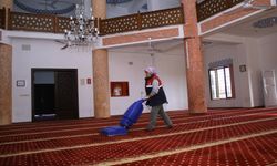 Honaz’da Camilerde Ramazan Temizliği