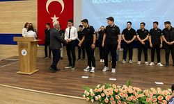 Dostek Koleji Öğrencilerinin İş Fikirleri Tüm Ödülleri Topladı