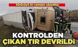 Kontrolden Çıkan Tır Devrildi; 1 Yaralı