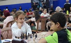 Çal’da ilk defa ulusal satranç turnuvası düzenlendi