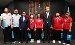 PAÜ’de öğrenciler ödüllendirildi