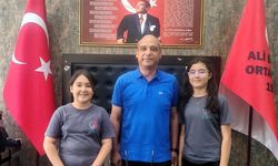 Denizli’de Bursluluk Sınavında 2 Türkiye 1.’si çıkardı
