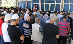 Trenin altında kalan ambulans şoförü son yolculuğuna uğurlandı