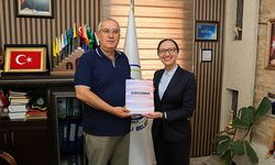 Çamelili bilim insanı Prof. Dr. Özcan’a büyük onur