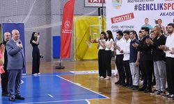 Denizli Gençlik Spor Akademisi meslek sahibi yapıyor