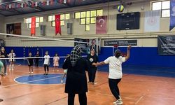 Aileler çocuklarıyla birlikte sporun keyfini çıkardı