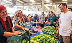 Çavuşoğlu klimalı Pazar yerini ziyaret etti