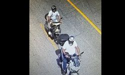 Motosikletlilerin tehlikeli yardımlaşmasına ceza