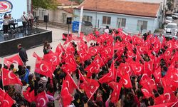 Denizli Büyükşehir, Cumhuriyet sevincini çocuklarla paylaşıyor