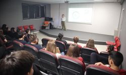 Denizli Çözüm Kolejinde Öğrencilere Okul Kuralları Semineri