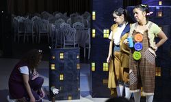 Dünyadaki Son Çiçek oyunu, miniklerden büyük beğeni topladı