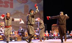 Denizli'de Urfa Sıra Gecesi büyük ilgi gördü