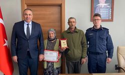 Hayırsever 3 kadın gayrimenkulünü jandarmaya bağışladı