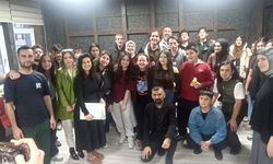 Mahşer-İ Cümbüş ekibi tiyatro tecrübelerini paylaştı