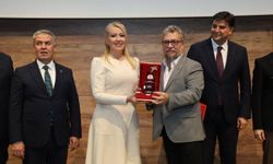 Başkan Şeniz Doğan'a EGF'den "Ege'nin Enleri" Ödülü