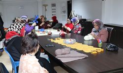 Hem meslek öğreniyor hem gelir elde ediyorlar