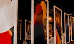 “Camın Ardındaki Ben” isimli karma sergi açıldı