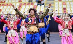 Buldan’da Halk Oyunları Şöleni