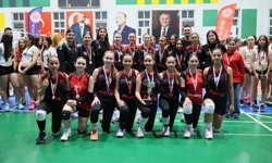 Denizli’de Küçük Sultanlar Sahne Aldı