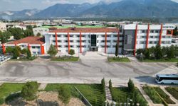 DOSTEK Koleji'nde Mezunların Yüzde 88'i Kendi Alanında İş Buluyor