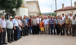 Kadir Tatık Baharlar Mahallesi sakinlerini dinledi