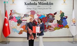 AK Parti Denizli İl Kadın Kolları Başkanlığına Hilal Tütüncü atandı