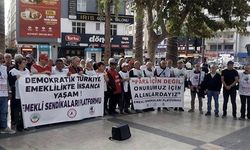 Emekliler Şekeroğlu için meydandaydı: “Bu siyasi bir c*nayettir”