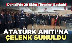 Atatürk Anıtı’na çelenk sunuldu