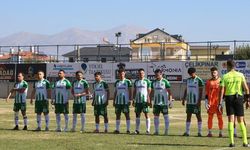 Yeşil Çivril Belediyespor evinde yıkıldı: 0-3