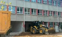 44 yıllık okulda güçlendirme çalışmaları başladı