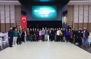 Şeniz Doğan, Belediyede Görev Yapan Öğretmenlerle Buluştu