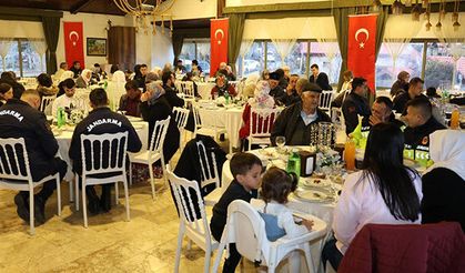Çameli protokolü şehit aileleriyle iftarda buluştu